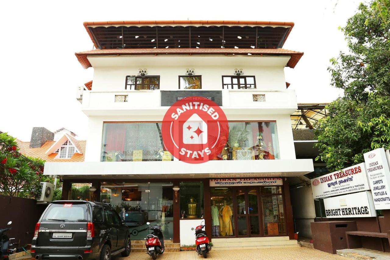 Capital O 37763 Bright Heritage Kochi Exteriör bild